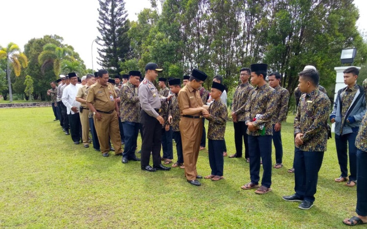 Lepas 90 Peserta MTQ, Ini Pesan Bupati Kuansing